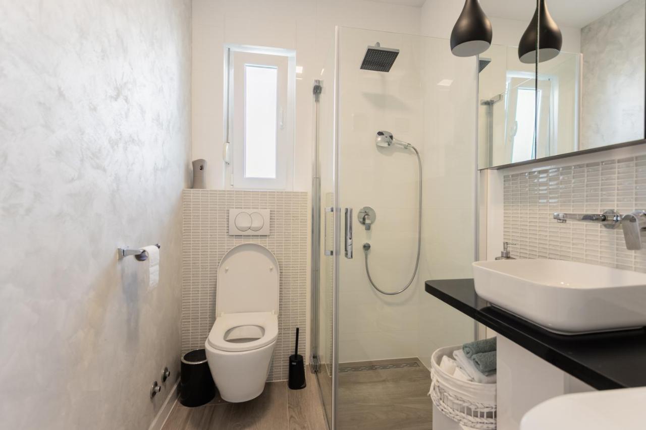 New Modern Apartment "Marjan" ポドストラナ エクステリア 写真