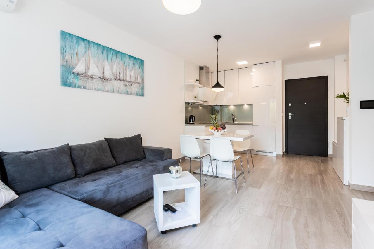New Modern Apartment "Marjan" ポドストラナ エクステリア 写真